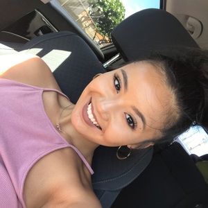 Meet your Posher, Kiana